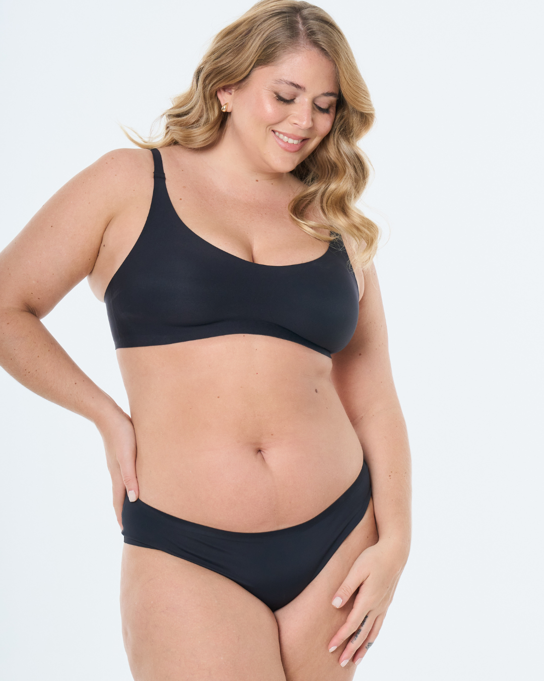 Art. 101033 Corpiño Seamless Adaptable Negro