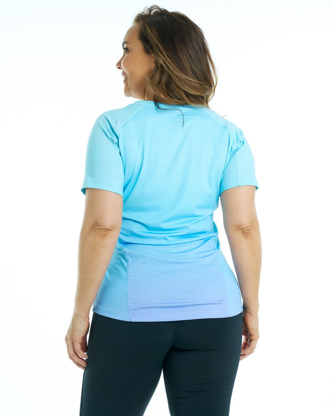 Art. 46183292 Remera corte V Esfumado Celeste
