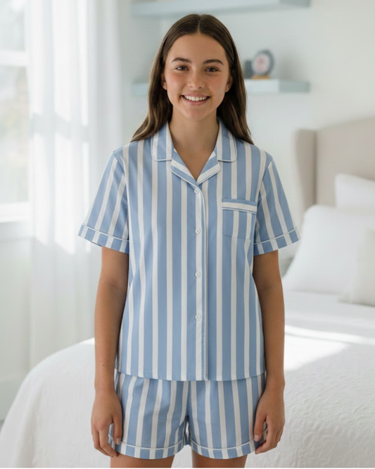 Art. 57040391 Pijama Corto Rayado Celeste Comb. 91 Satén