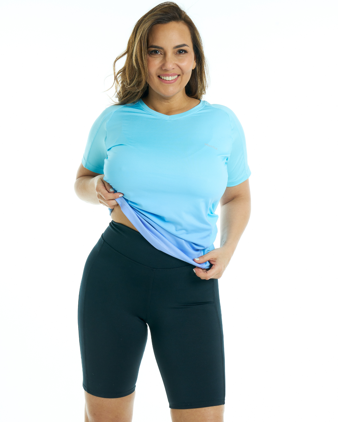 Art. 46183292 Remera corte V Esfumado Celeste