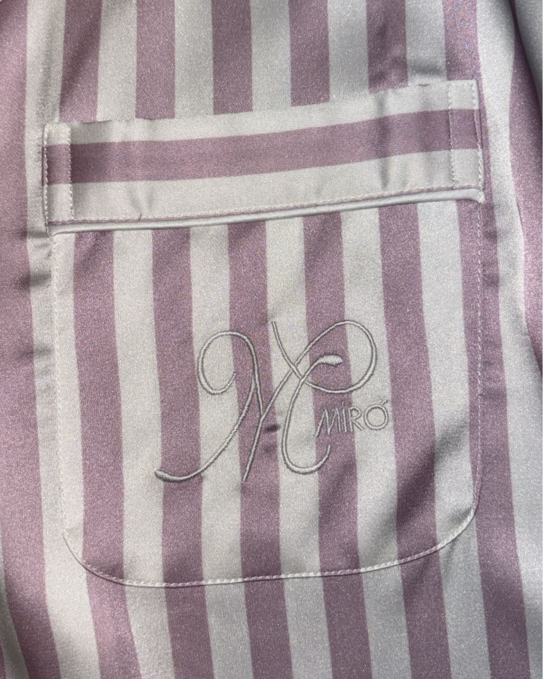 Art. 57060393 Pijama Camisero Comb. 93 en SATÉN