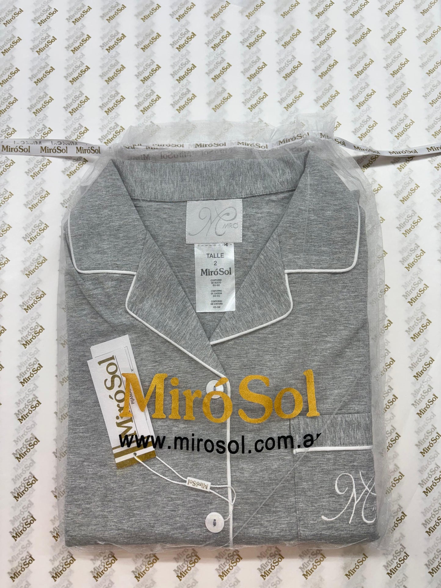 Art. 57060866 Pijama largo Gris